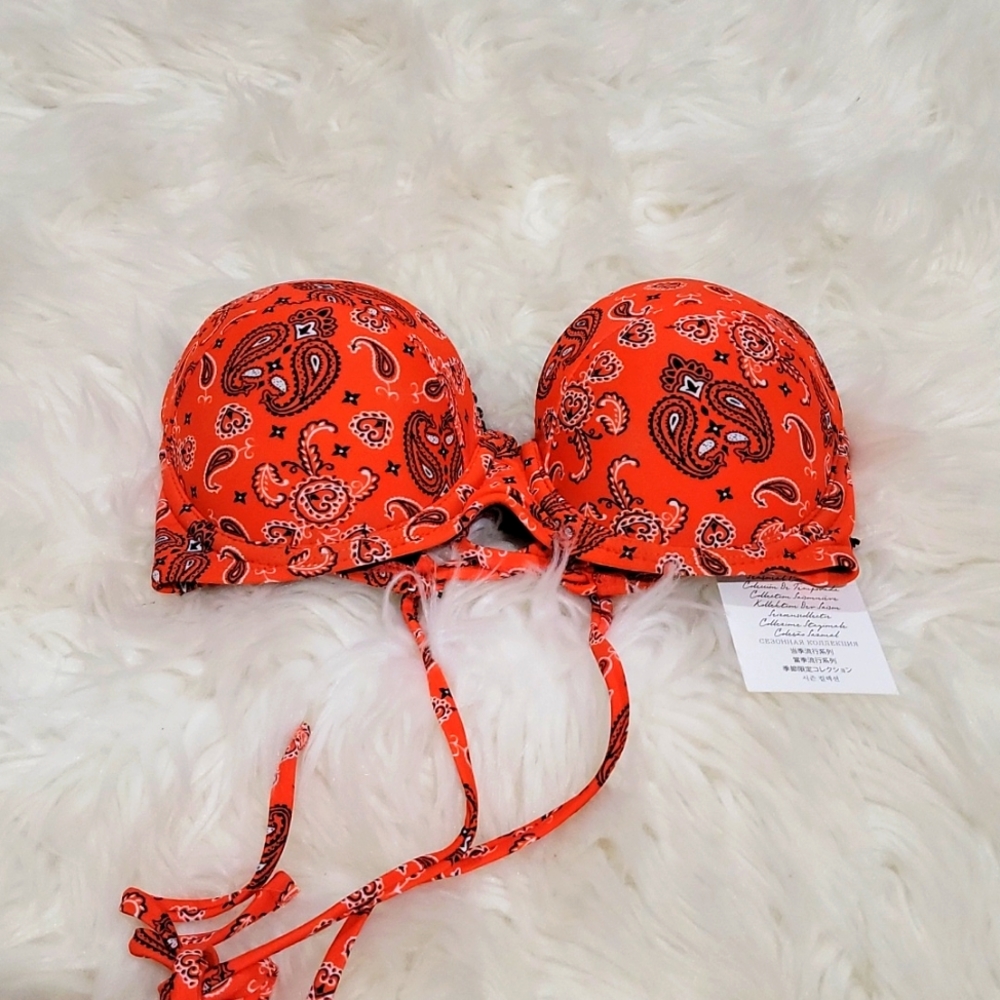 Swimsuit top, size 34B, strapless, syrappy back, new